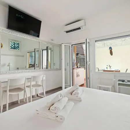 شقة Hostme Flat Metro Spagna *
