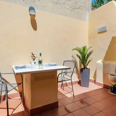 Hostme Flat Metro Spagna * روما