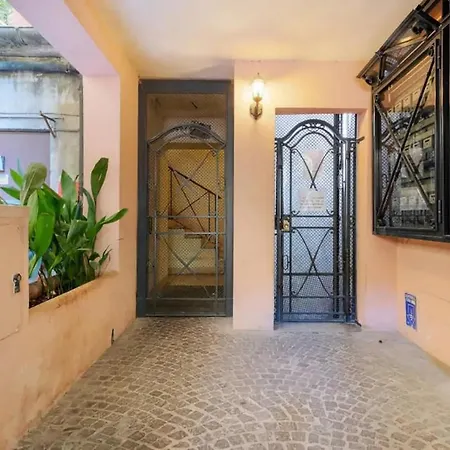 Hostme Flat Metro Spagna *
