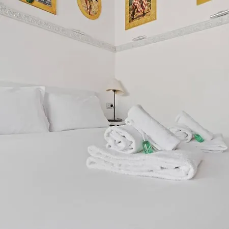 Hostme Flat Metro Spagna Apartment