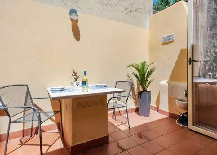 Hostme Flat Metro Spagna * Roma