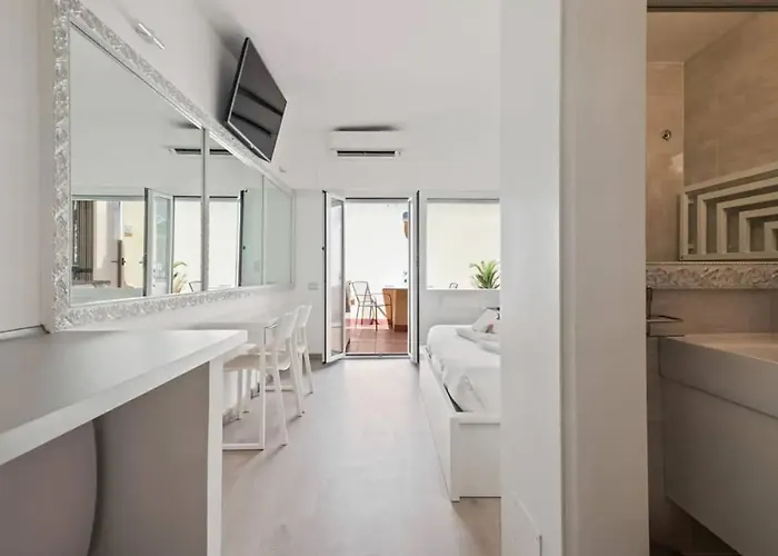 Hostme Flat Metro Spagna Apartament *